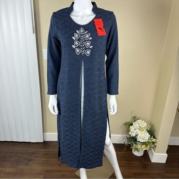 Elisia  Dress Sweater Sz S Long Slits Knit NWT - Picture 1 of 14